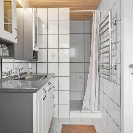 3 Bedroom Awesome In Casa vacanze Gedser