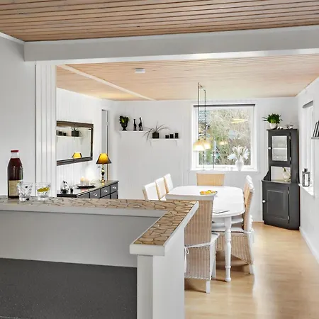 Casa vacanze 3 Bedroom Awesome In *